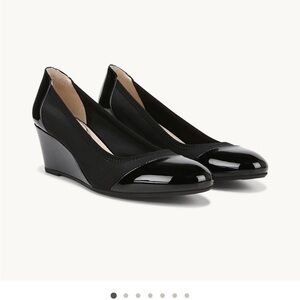 NWOT Juliana Black Stretch 2 1/4” Wedges 9M (101)